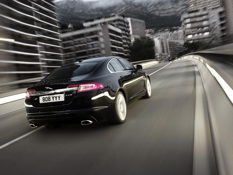  Jaguar XF 2008 года  (фото 86 из 175)